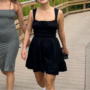 Aritzia Sunday Best Martine Poplin Dress